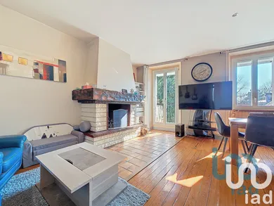 Townhouse at Romilly-sur-Seine (10100)