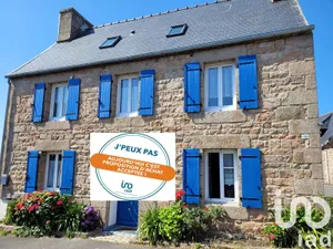Village house at Trégastel (22730)