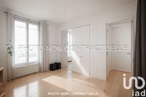 Studio à Poissy (78300)