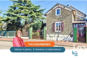 House at Tacoignières (78910)