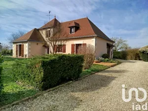 Traditional house at Loudun (86200)