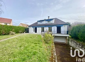 House at Orgeval (78630)