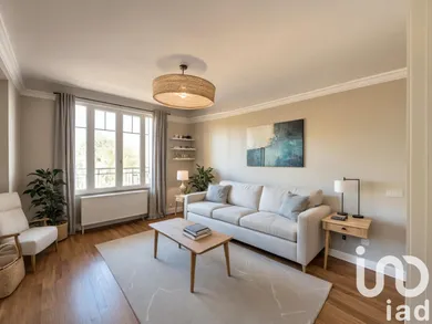 Apartment at Le Raincy (93340)