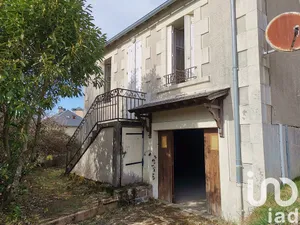 House at Peyrelevade (19290)