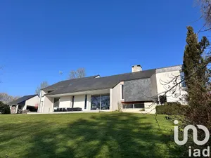 Maison d'architecte à Saint-André-de-l'Épine (50680)