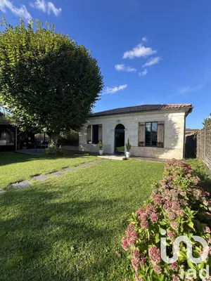 House at Mérignac (33700)