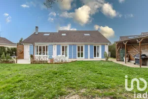 Traditional house at Limeil-Brévannes (94450)