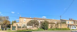 Traditional house at Redessan (30129)