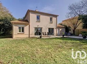 Maison traditionnelle à Rezé (44400)