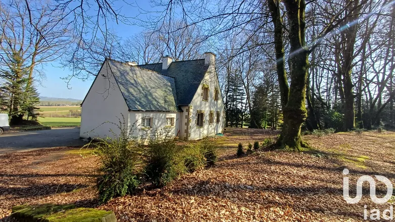 Maison 7 pièces 184 m² · à Saint-Gonnery · 184 m² · 230 000 €