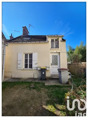 Building at Champagne-sur-Seine (77430)