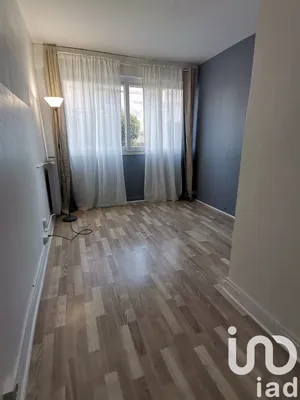 Studio à Charenton-le-Pont (94220)