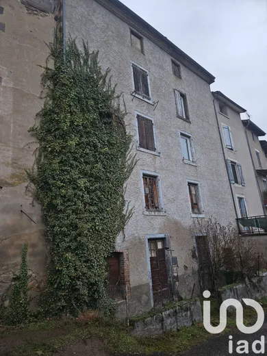 Maison de ville à Maringues (63350)