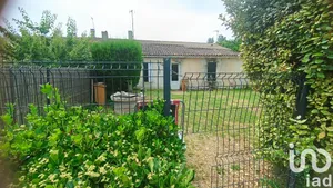 Maison à Saint-Seurin-de-Cursac (33390)