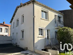 Traditional house at Chauché (85140)