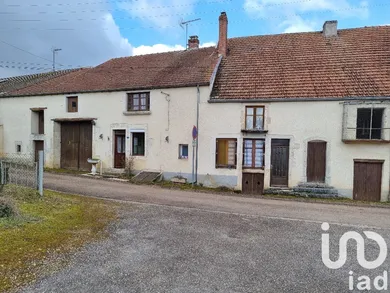 Maison de village à Rivière-les-Fosses (52190)