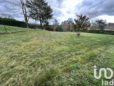 Building plot in Saint-Arnoult-en-Yvelines (78730)