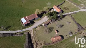 Ferme à Saint Didier en Donjon (03130)