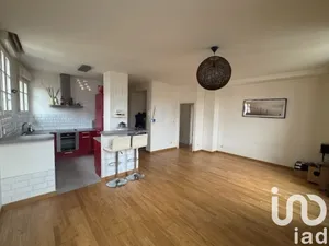 Apartment at Corbeil-Essonnes (91100)