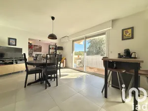 Apartment at Six-Fours-les-Plages (83140)