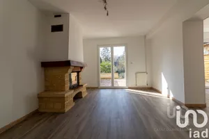 Maison de village à Septeuil (78790)