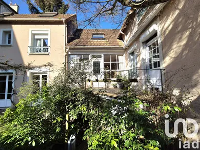 Maison à Melun (77000)