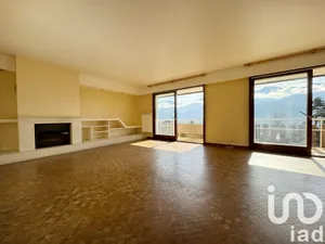 Appartement à Saint-Ismier (38330)