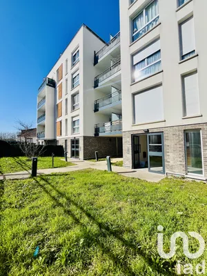 Apartment at Longjumeau (91160)