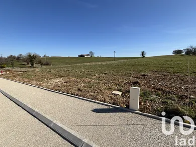 Terrain à Dommartin-le-Saint-Père (52110)