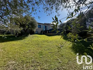 House at Montréal (11290)