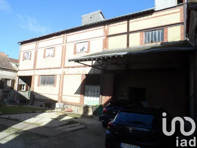 Building at Villemeux-sur-Eure (28210)