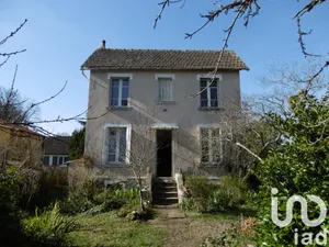 Maison traditionnelle à Moulismes (86500)