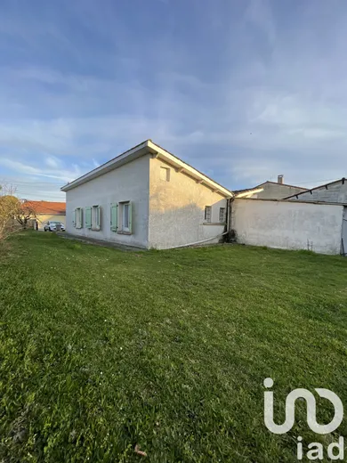 Traditional house at montauban (82000)