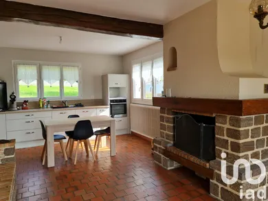 Traditional house at Saint-Saturnin (72650)