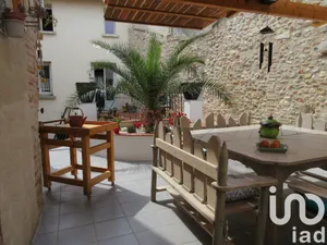 Townhouse in Thuir (66300)