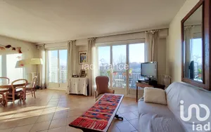 Apartment at Ville-d'Avray (92410)