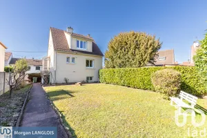 House at Viry-Châtillon (91170)