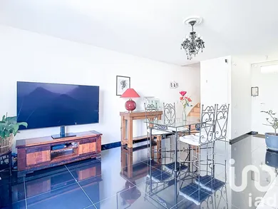 Traditional house at Saint-Pierre-du-Perray (91280)