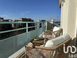 Apartment at Clichy (92110)