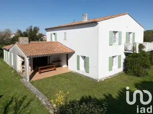 Maison à Sainte-Marie-de-Ré (17740)