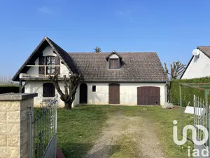 Maison traditionnelle à Laives (71240)