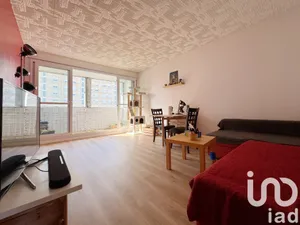Apartment at Villejuif (94800)