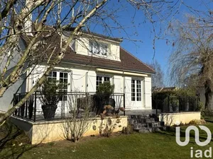 House at Trilport (77470)