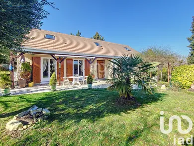 Maison à Mézy-sur-Seine (78250)