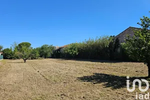 Building plot at Mouriès (13890)