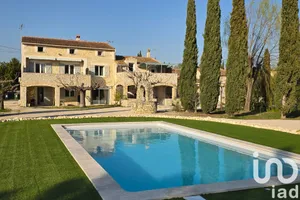 Maison à Saint-Rémy-de-Provence (13210)