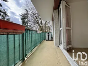 Apartment at Les Ulis (91940)