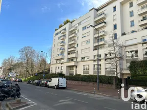 Apartment at Issy-les-Moulineaux (92130)