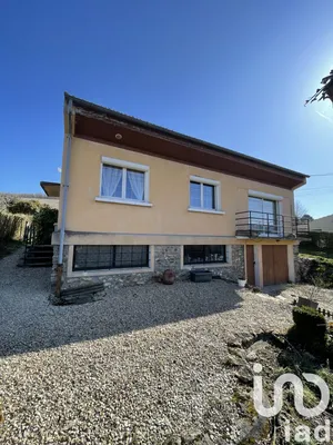 Maison de village à Crézancy (02650)
