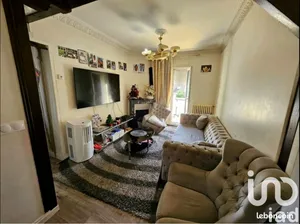 Apartment at Sevran (93270)